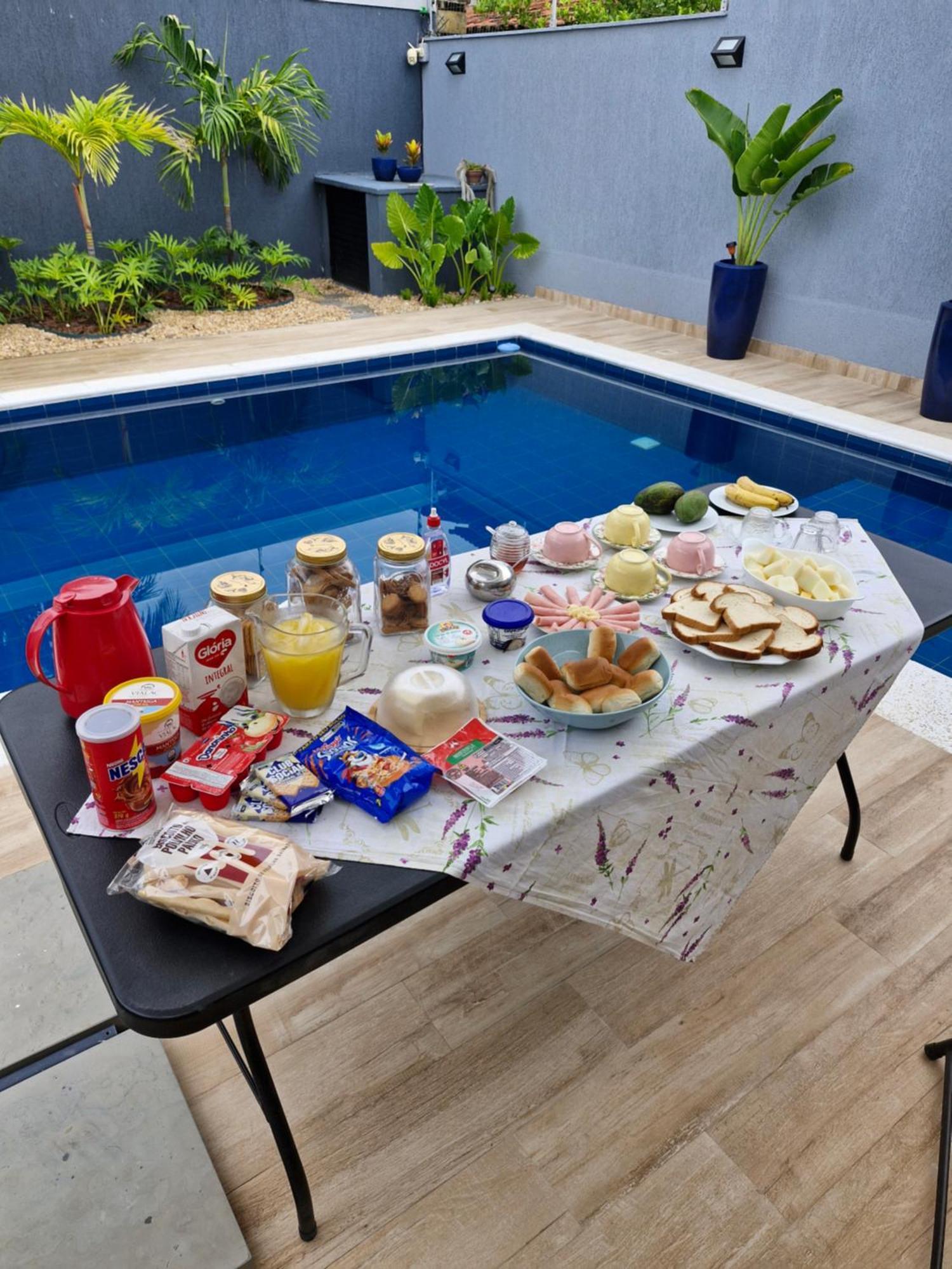 Suite Em Casa Familiar Da Mirian Niteroi Exterior photo